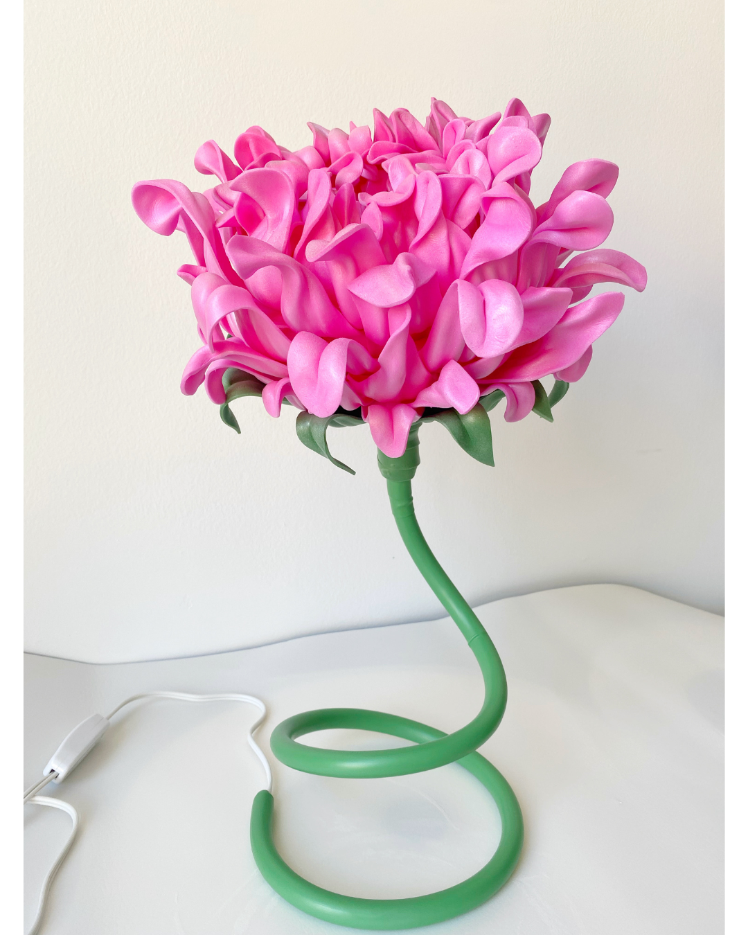 SALE- Magenta pink twisty stem flower lamp