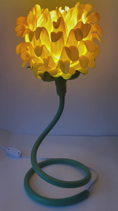 Sunshine yellow twisty stem flower lamp